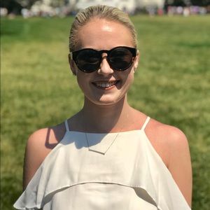 Meet your Posher, Molly